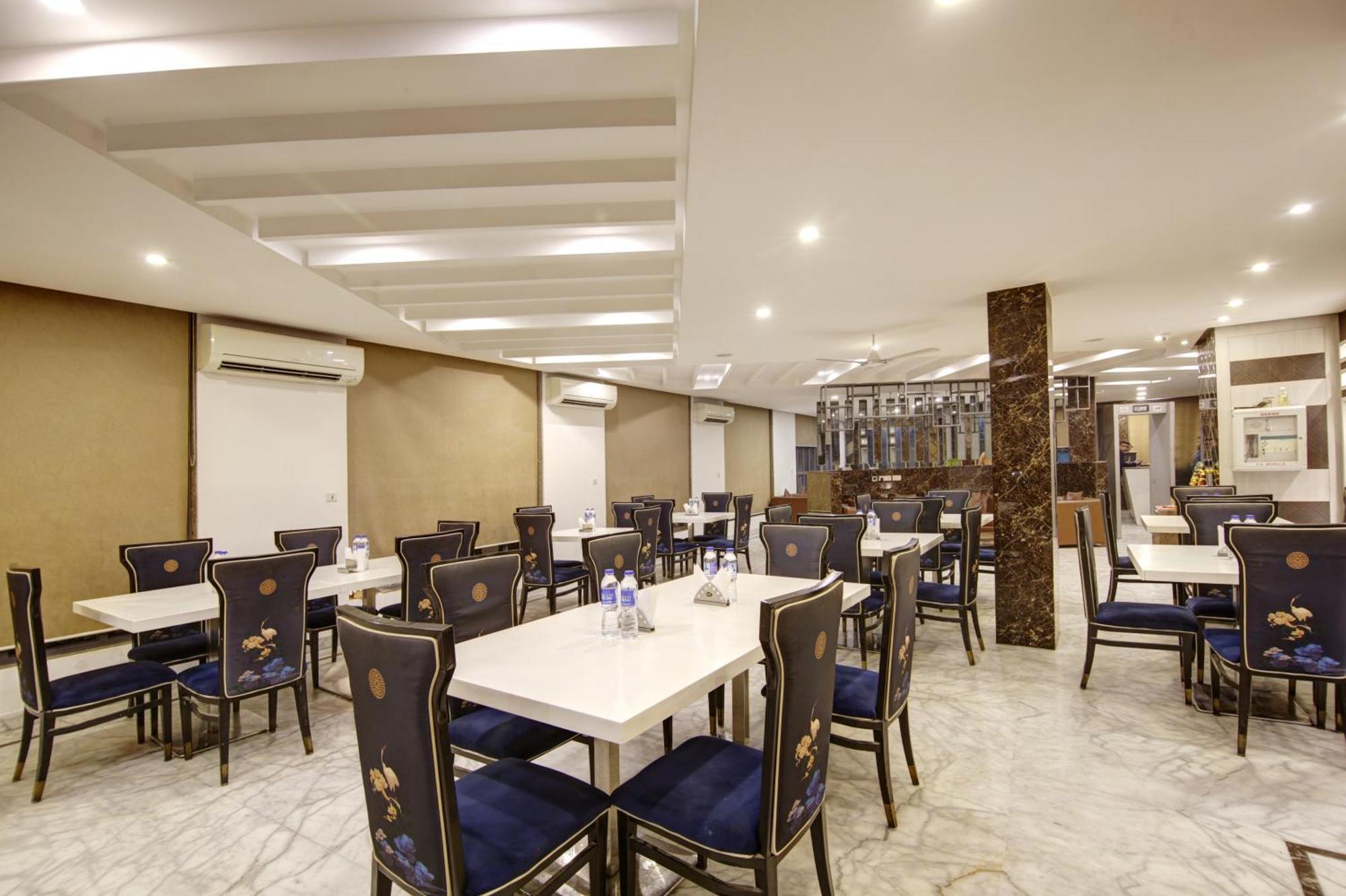 Almati - Near Delhi Airport 3* New Delhi